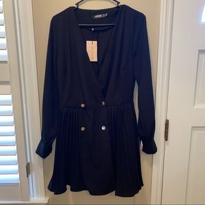 NWT Missguided brand dress. Size 8.